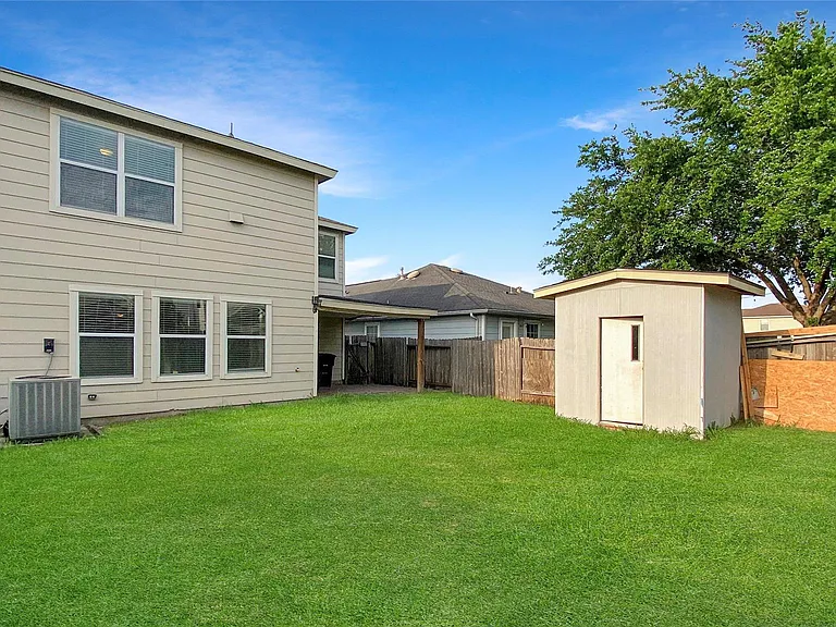 2614 Skyview Knoll Ct — Photo 17