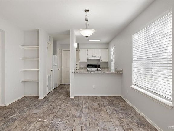 5th image of 1006 W Kelly Ave APT B