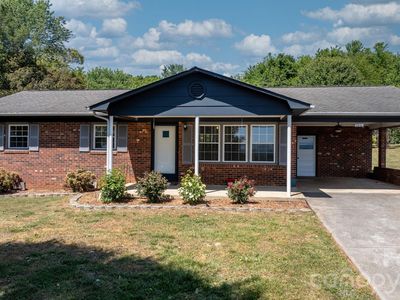 1109 Windsong Cir, Hudson, NC, 28638