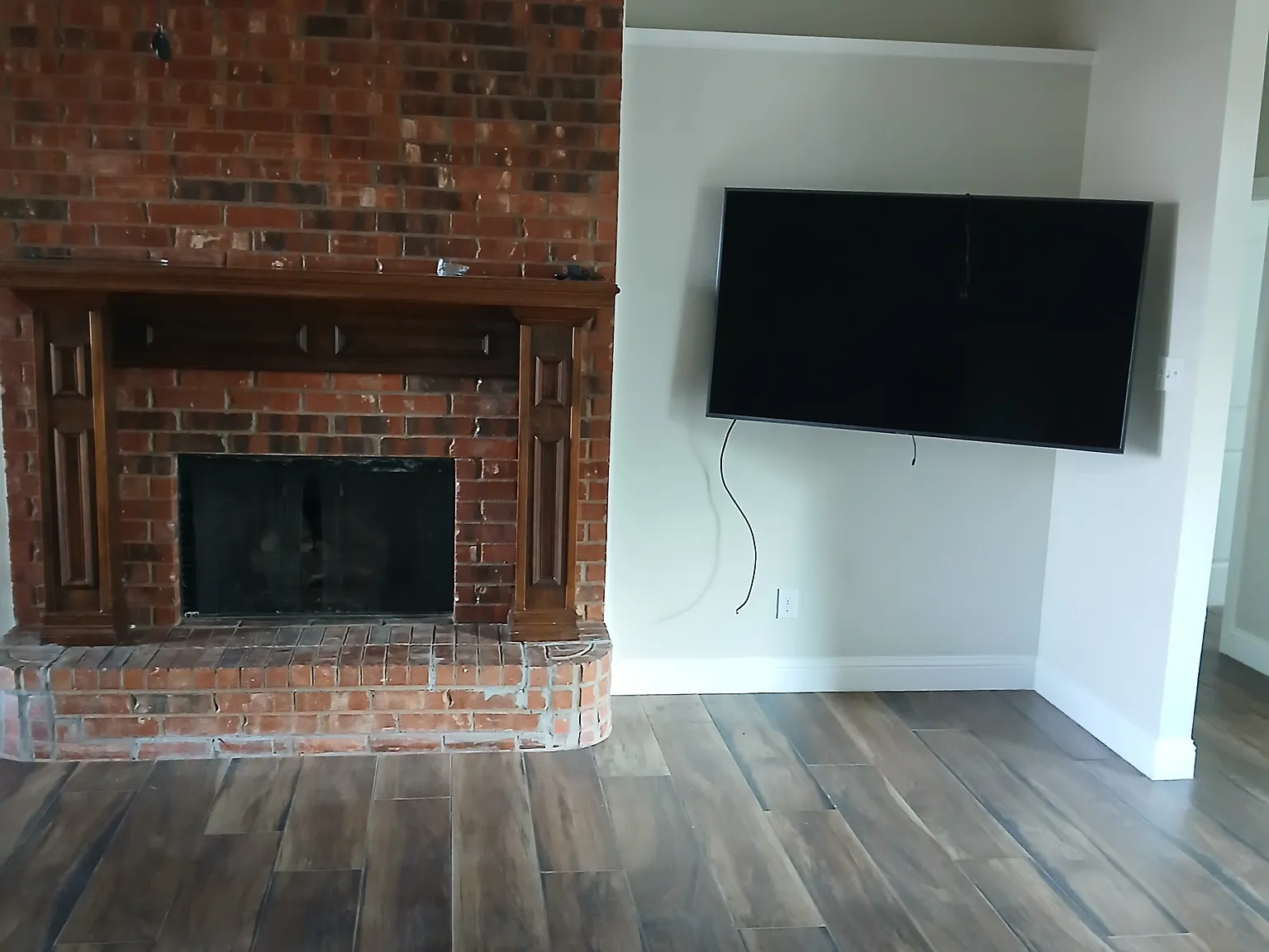 4 bed, 2902 sqft, $3,250 — Photo 2