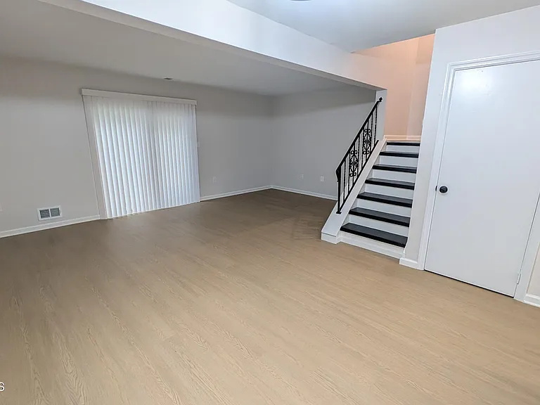 13 Wren Way — Photo 3