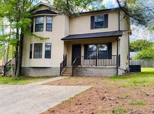 206 Reeves St #B, Dickson, TN 37055