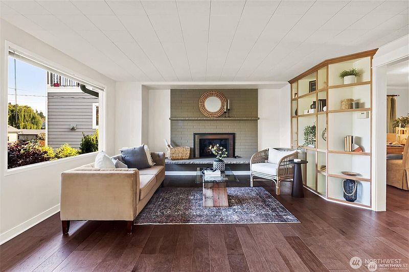 3rd image of 11237 84th Avenue S