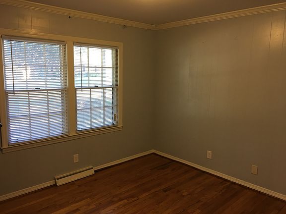5th image of 5 Wentworth St