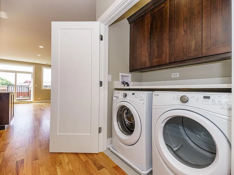 2833 N Kedzie Ave #1F — Photo 9