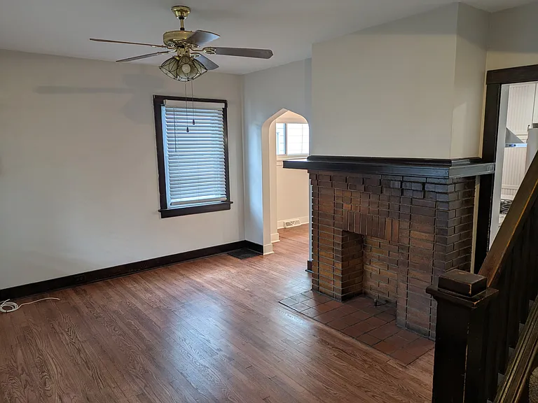 3934 Hoosac St #1 — Photo 18