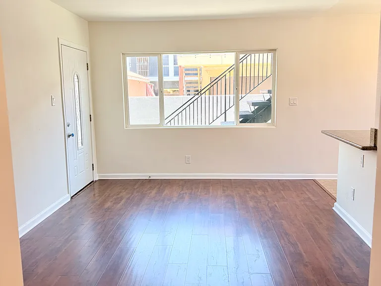 4062 W 130th St #D — Photo 3