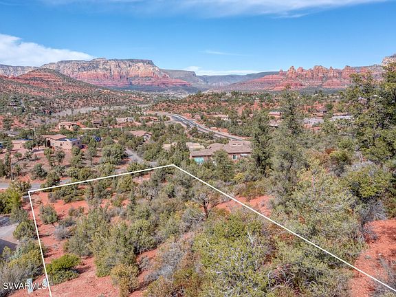 3rd image of 75 Cathedral Rock Trl