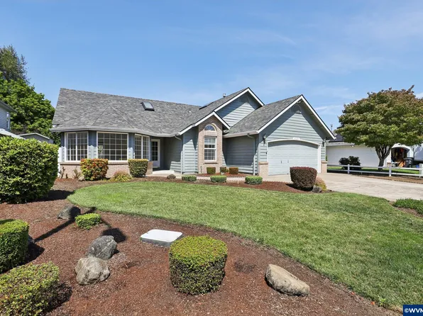 4729 Jade St NE, Salem, OR 97305