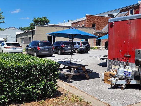 2nd image of 117 S Mount Olive St #5