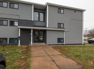 190 Oakdene Ave #214, Kings, NS B4N 2C1