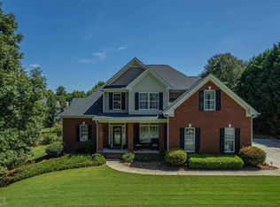 208 Amelia Way, Loganville, GA 30052