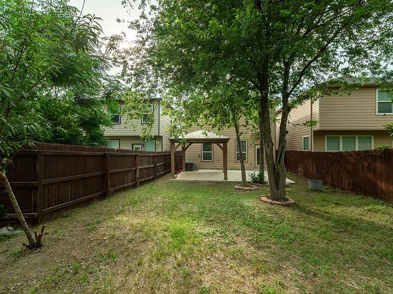 5911 Eckhert Rd #147 — Photo 28