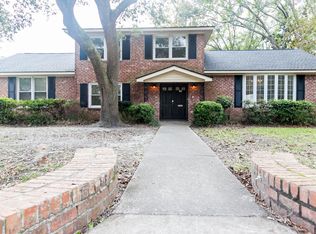 1609 Amberly Rd, Charleston, SC 29407