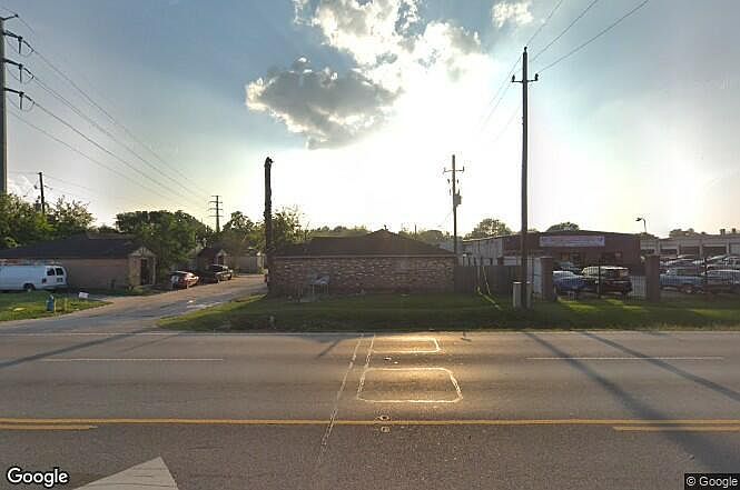 1st image of 12625 Veterans Memorial Dr