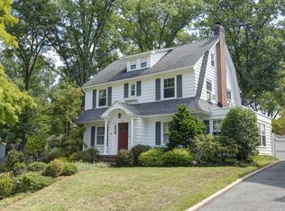 109 Hawthorne Ave, Glen Ridge, NJ 07028