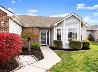 823 Larkwillow Ct, Huntertown, IN 46748