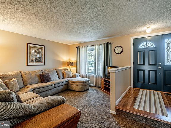 3rd image of 93 Louis James Ct #93