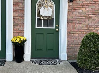 33 Tralee Ter, East Amherst, NY 14051