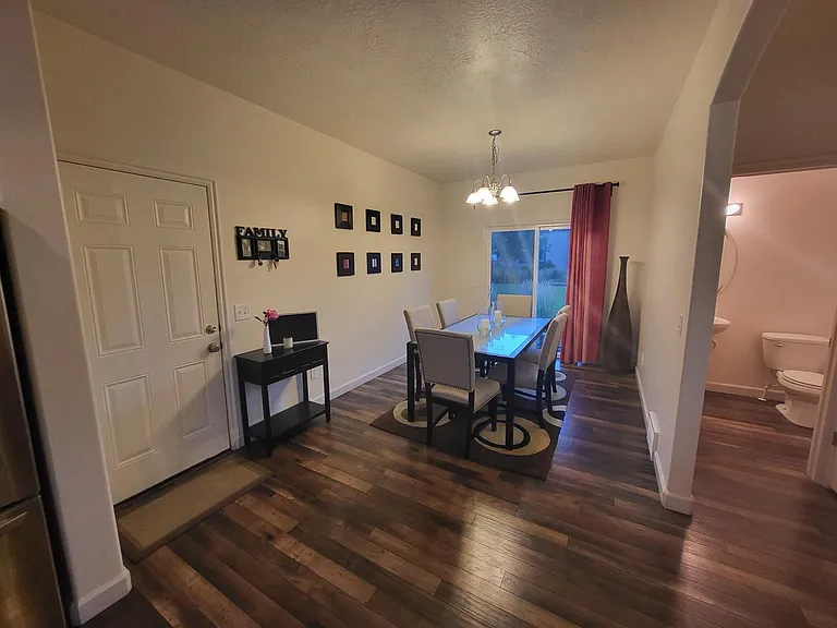 4323 W Belleville Way — Photo 6