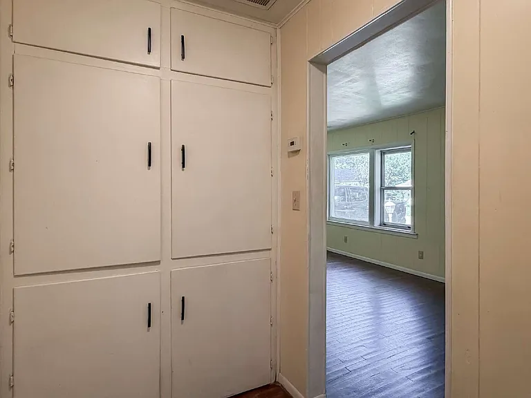 220 S Arrington Dr — Photo 11