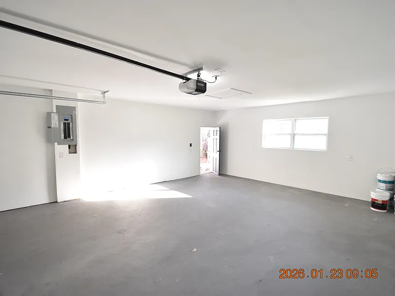 3606 1/2 River Grove Dr — Photo 36