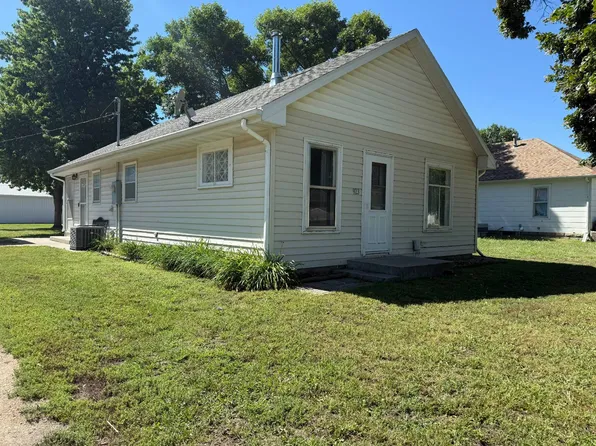 923 E Fremont St, Oneill, NE 68763