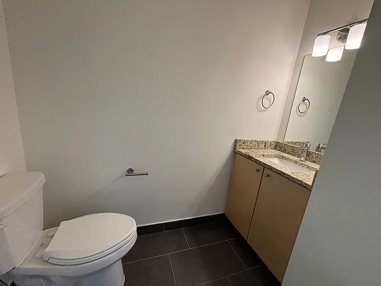 11 Fuller Ave SE — Photo 2