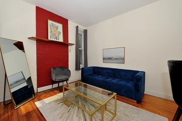 Rented by Furnished Habitat | media 11