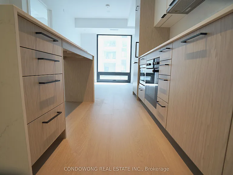 91 Montclair Ave #502 — Photo 7