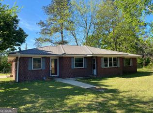 394 Thompson Ln, Statesboro, GA 30458
