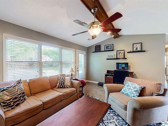3rd image of 15105 Balsam Dr SE