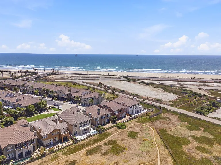 5571 Ocean Terrace Dr — Photo 39