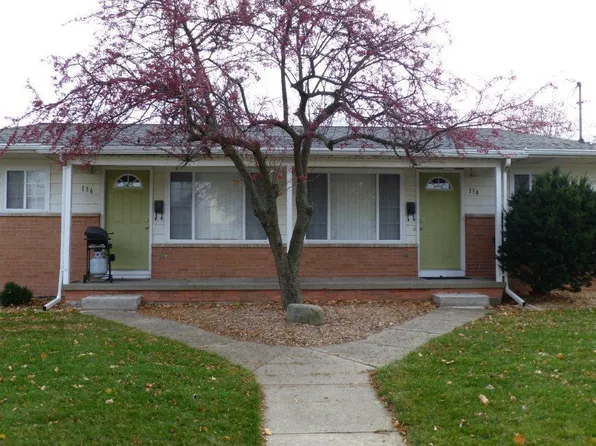 134 Marsh Dr, Grand Ledge, MI 48837