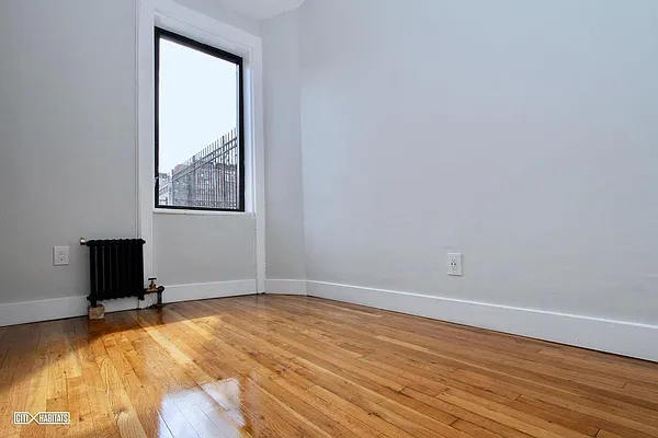 Rented by Corcoran | media 3