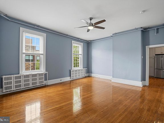 5th image of 6113 Ridge Ave #2