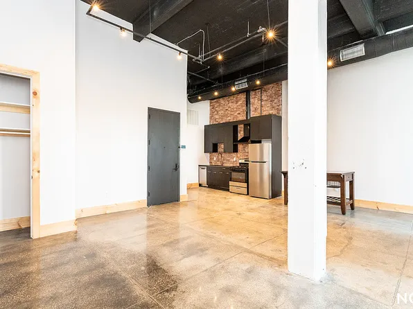 255 18th Street image 1 of 41
