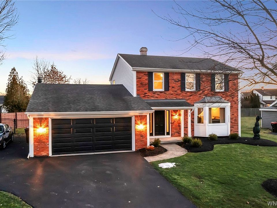 1st image of 1 Heritage Dr