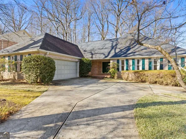 5173 Sandlewood Ct, Marietta, GA 30068