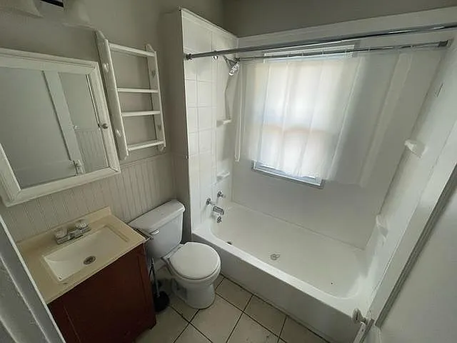 2202 Tate Ave — Photo 5