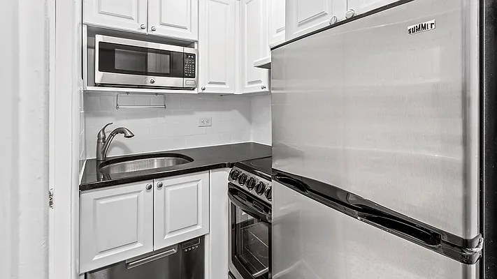 Rented by Brown Harris Stevens | media 3