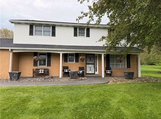 2072 Boyd School Rd, Wampum, PA 16157