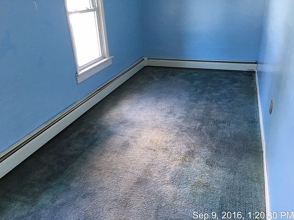4th image of 15 E Benton St