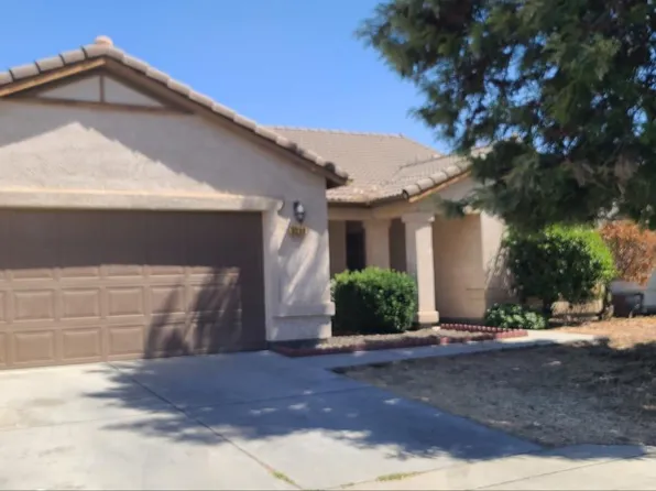 2250 N Vernal Ave, Fresno, CA 93722