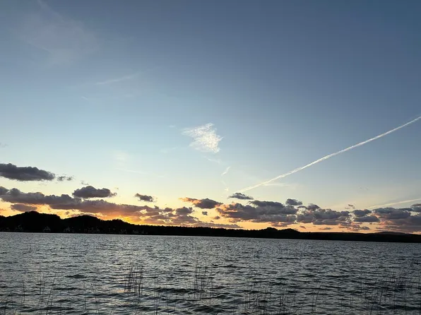 2415 Iduna Ln, Petoskey, MI 49770