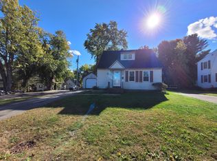 2 Brooklyn Ave, Waterville, ME 04901