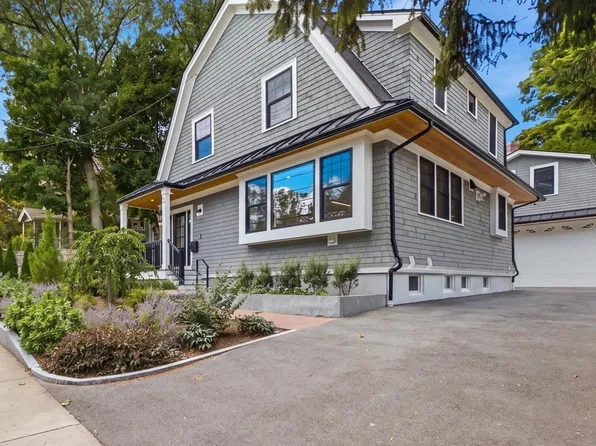 579 Centre St, Newton, MA 02458