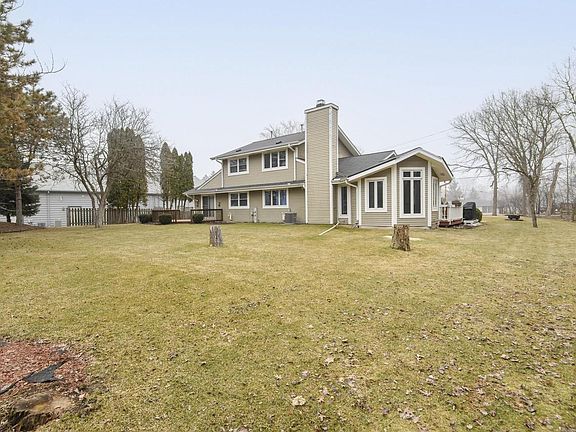 5th image of 9880 West Puetz ROAD #9882