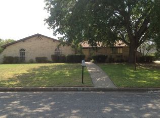 512 Ruthlynn Dr, Longview, TX 75605