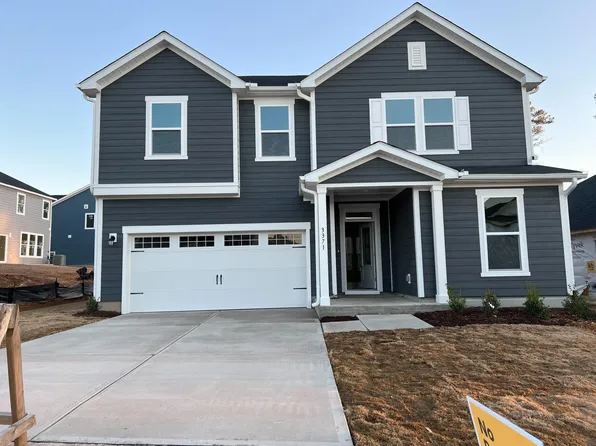 3371 Belterra Point Dr, New Hill, NC 27562